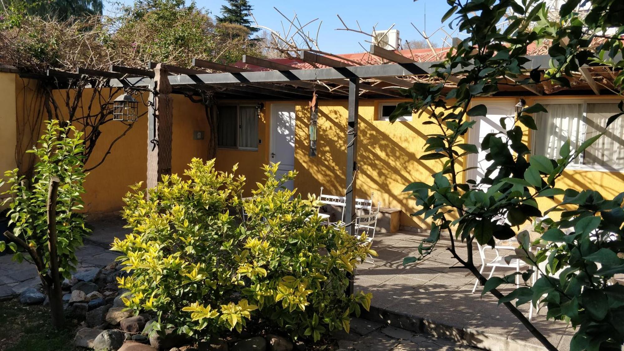 Alamo Hostel & Suites Mendoza Dış mekan fotoğraf