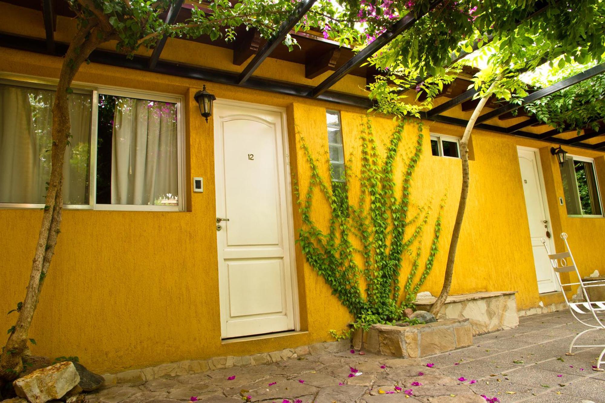 Alamo Hostel & Suites Mendoza Dış mekan fotoğraf